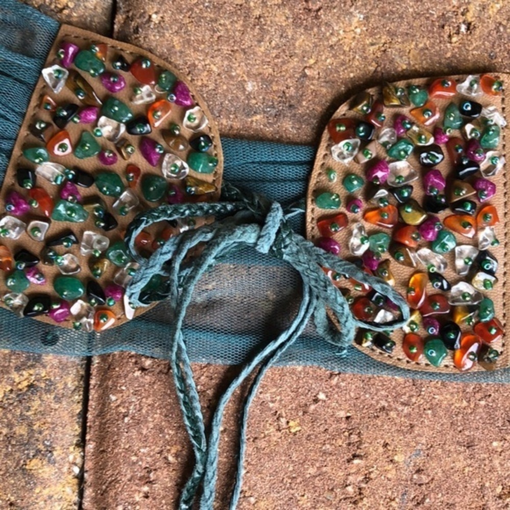 Vintage unique teal faux leather embellished belt - Picture 8 of 10